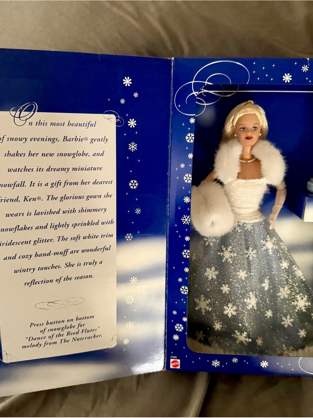 Mattel Barbie Silver Snowflake Evening Gown with White Fur Trim (2000)